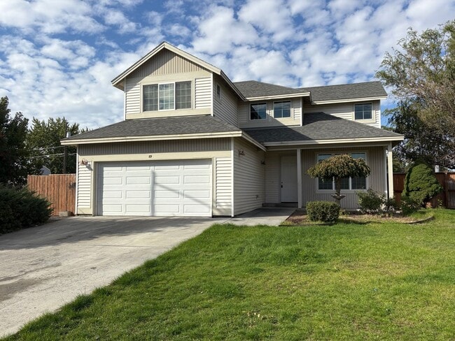 Primary Photo - Reduced Rent!