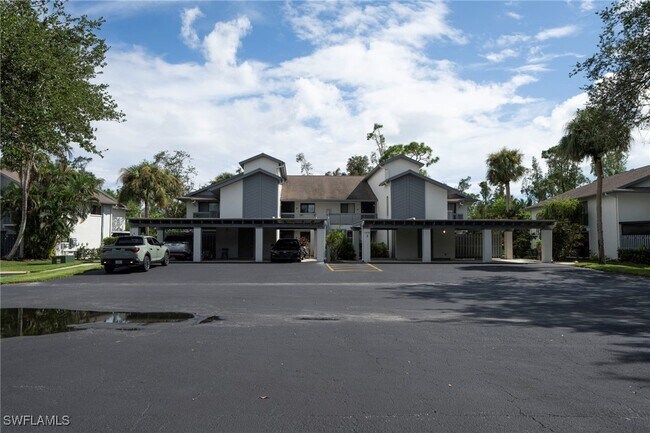 Building Photo - 17456 Silver Fox Dr