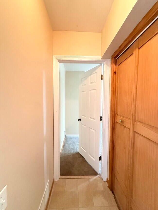 Building Photo - 3192 Ketch Ct
