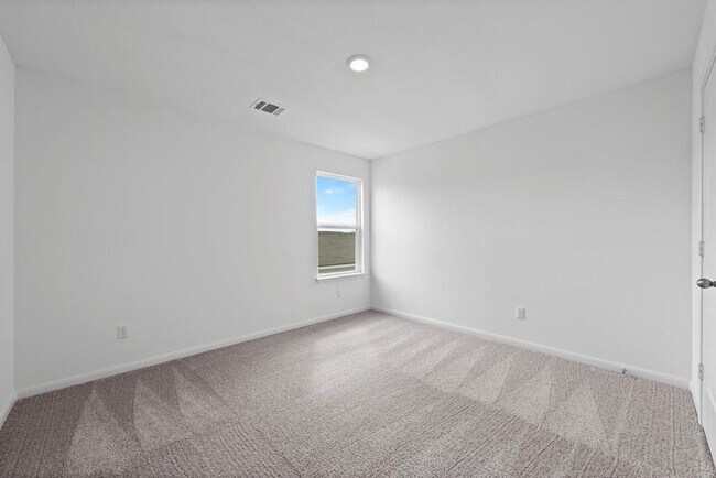 Building Photo - 116 Paradise Cyn Dr