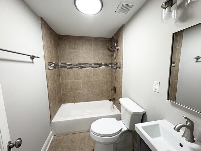 Building Photo - 5715 Harding Dr
