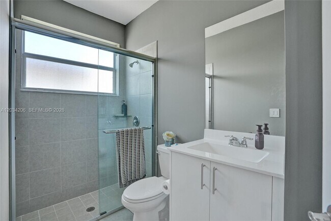 Building Photo - 24280 SW 128th Ave