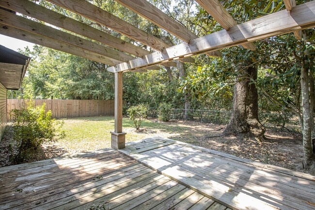 Building Photo - 473 Jim Money Rd