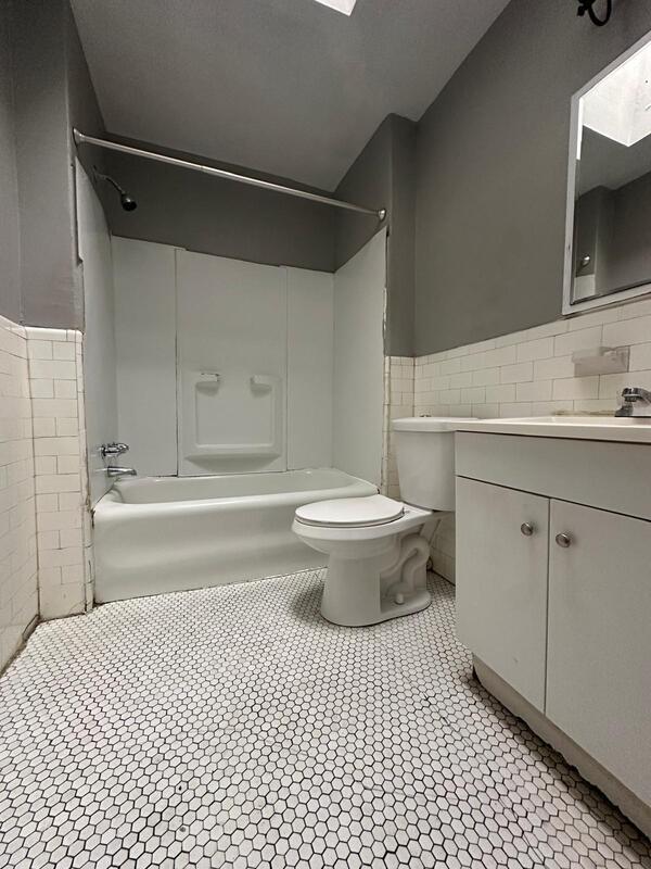 Building Photo - 5516 Westford Rd