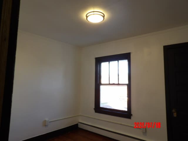 Building Photo - 217 E 3rd St