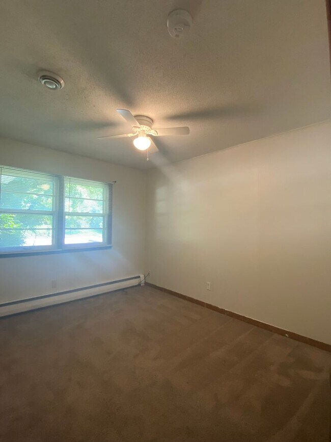 Building Photo - $2,200 | 4 Bedroom, 2 Bathroom Multi Floor House | No Pets | Available for August 1st, 2026 Move In!