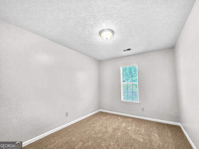 Building Photo - 4254 Catalpa Park