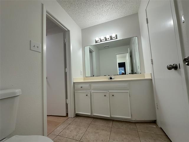 Building Photo - 306 Towne House Ln