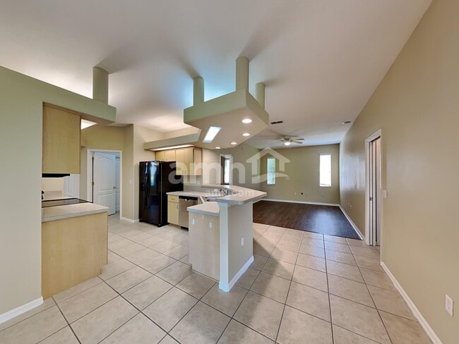 Building Photo - 8452 Fenholloway Ct