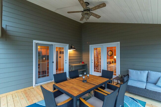 Building Photo - 629 Cherry Hill Dr