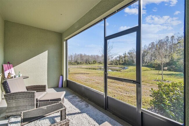 Building Photo - 11070 Crescent Deer Dr