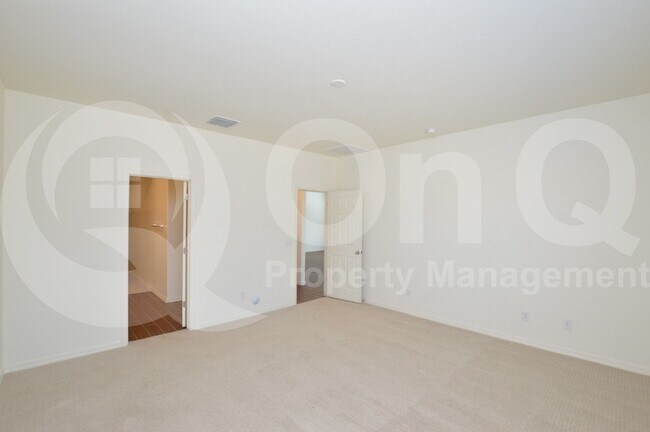 Building Photo - 3115 Medallion Ct