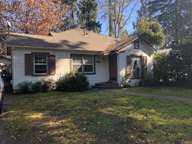 Building Photo - *RESERVE FOR SUMMER 2026* 5 Bedroom 3 Bath Chico Charmer