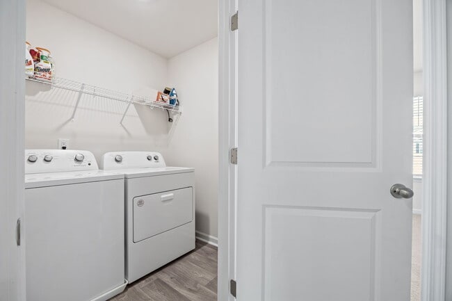 Building Photo - 3624 Turney Dr