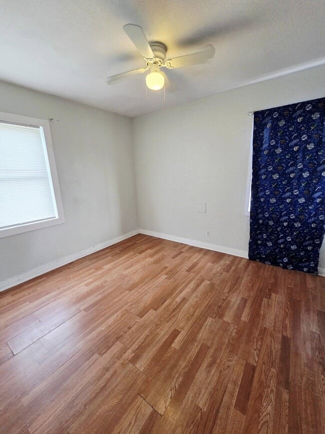 Building Photo - 1509 Sycamore St