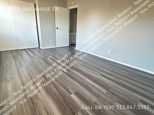 Building Photo - 10915 Birchridge Dr