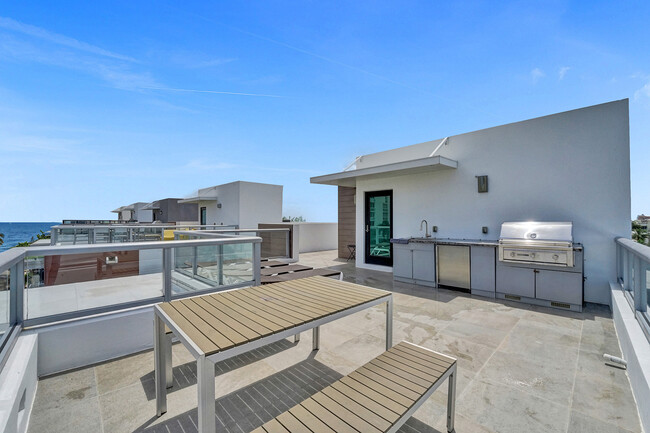 Rooftop terrace 4th floor beautiful Ocean view - 340 Balboa St