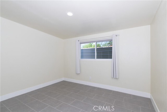 Building Photo - 61495 La Jolla Dr