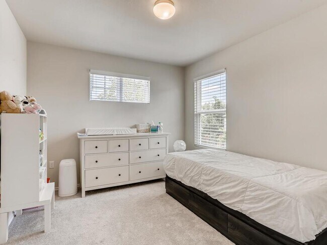 Building Photo - 10400 Abana Way