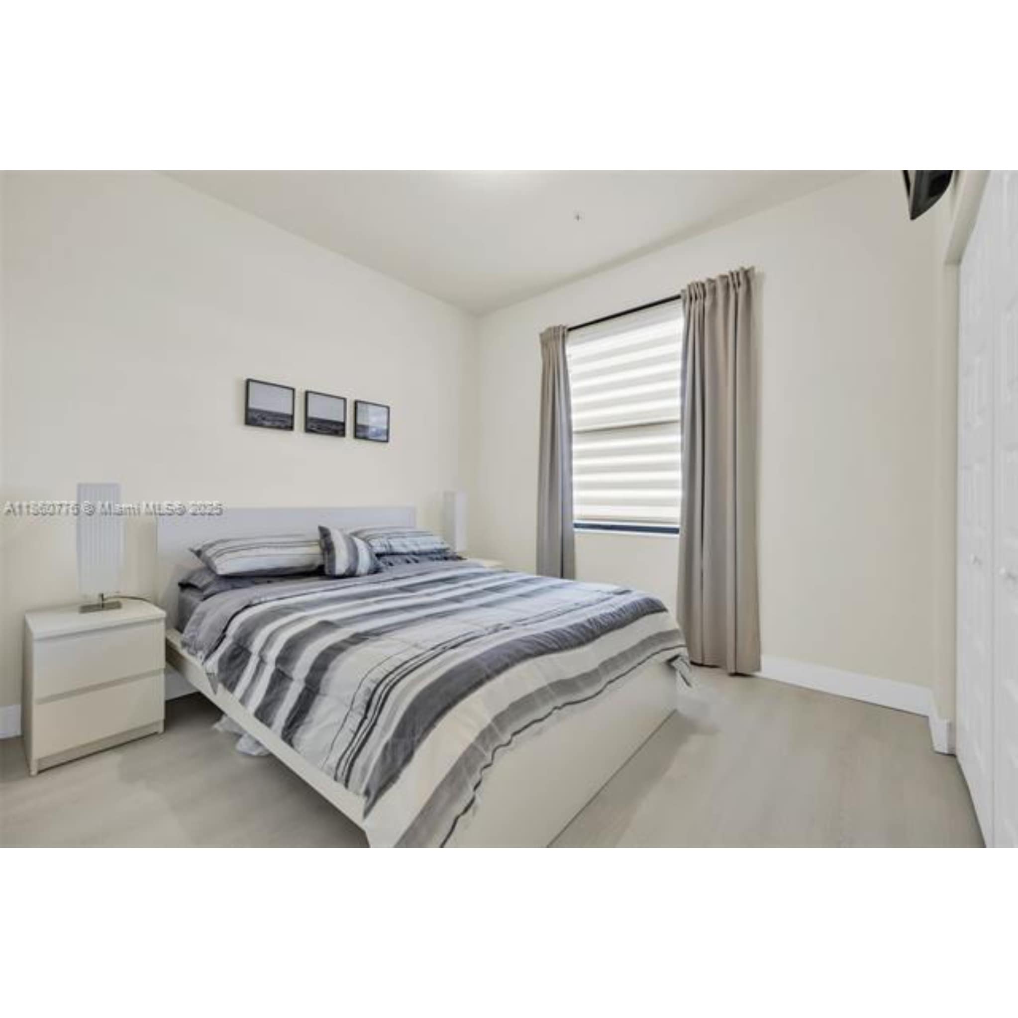 Building Photo - 8045 NW 104th Ave