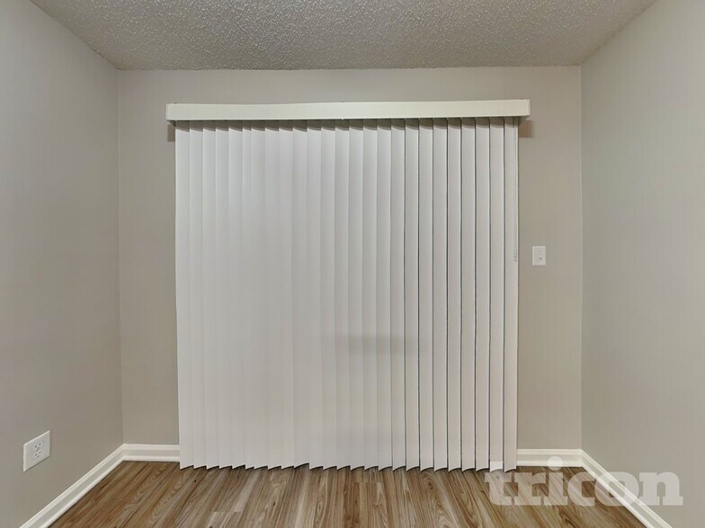 Building Photo - 9737 Aviary Hill Way