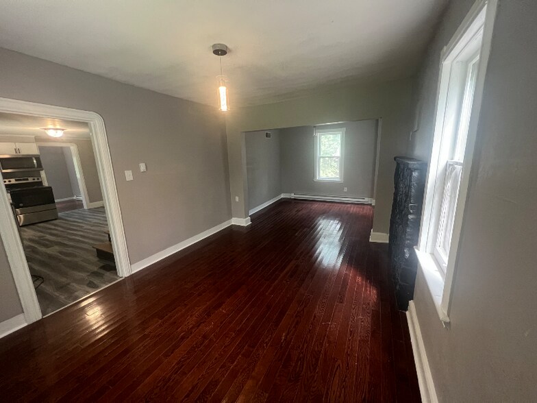 Building Photo - 5539 Mislevy Rd