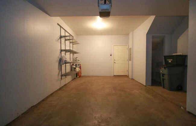 Building Photo - Stylish 3-Story Rowhome in the Desirable Water Tower Community Arvada - Available NOW!