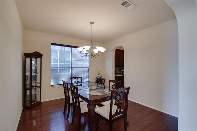 Building Photo - 9816 Gessner Dr
