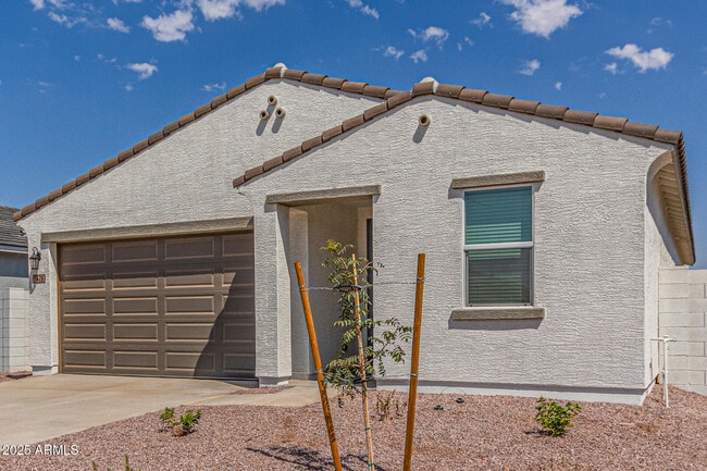 Building Photo - 7428 E Cozy Cottage Ln