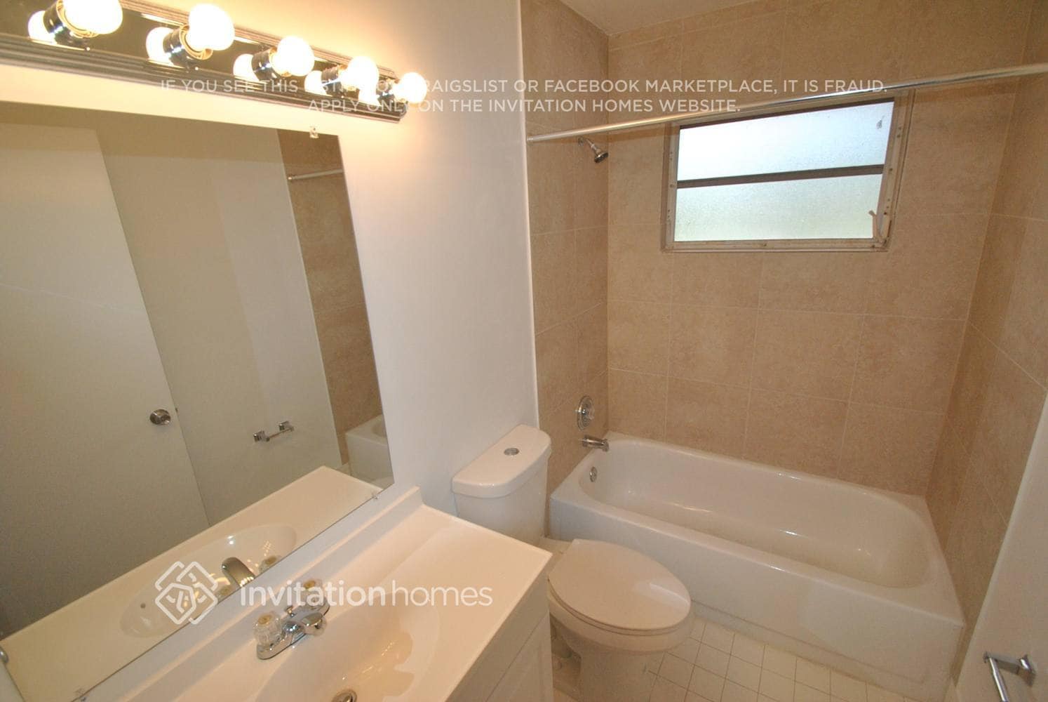 Building Photo - 10364 Sunstream Ln
