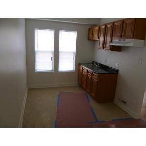 Kitchen - 8000 S Paulina 1701-11 W 80th Chicago, IL 60620