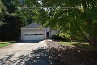 Building Photo - 2041 Stone Forest Dr