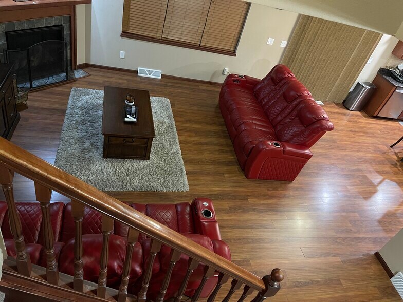 Building Photo - 113 Alton Dr