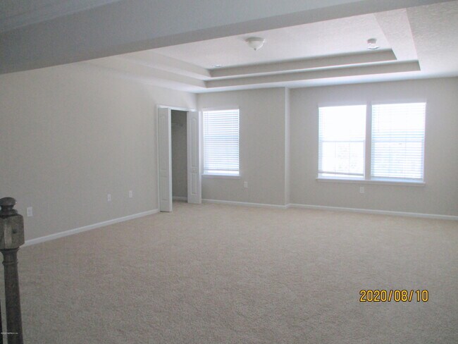 Building Photo - 3808 Great Falls Loop