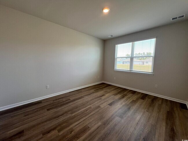 Building Photo - 331 Gringott Ln