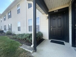 Building Photo - 5604 Cypress Chase
