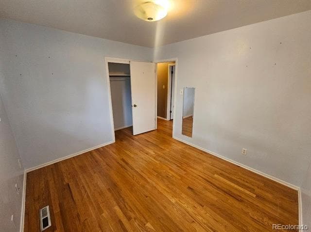 Building Photo - 1096 Fraser St