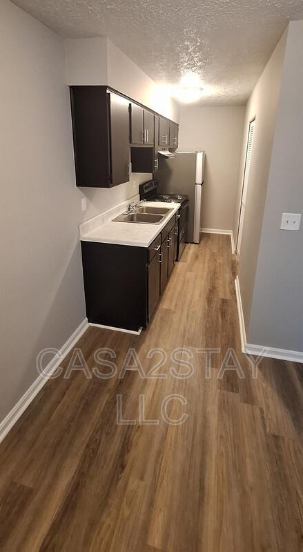 Building Photo - 670 Knox Blvd