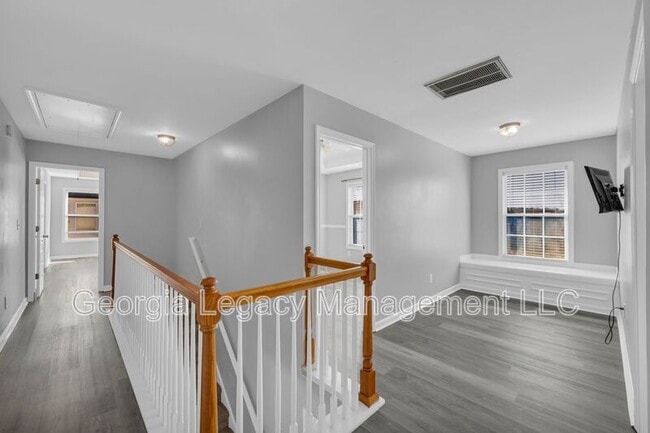 Building Photo - 816 Kaitlyn Dr