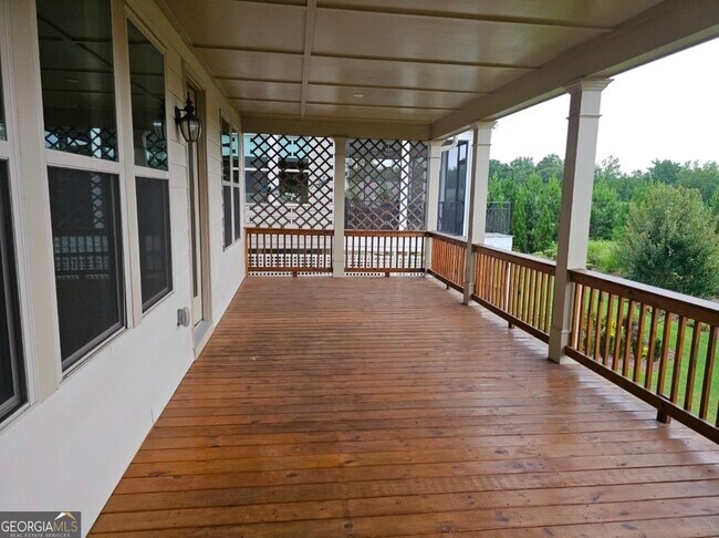 Building Photo - 609 Tulip Poplar Dr