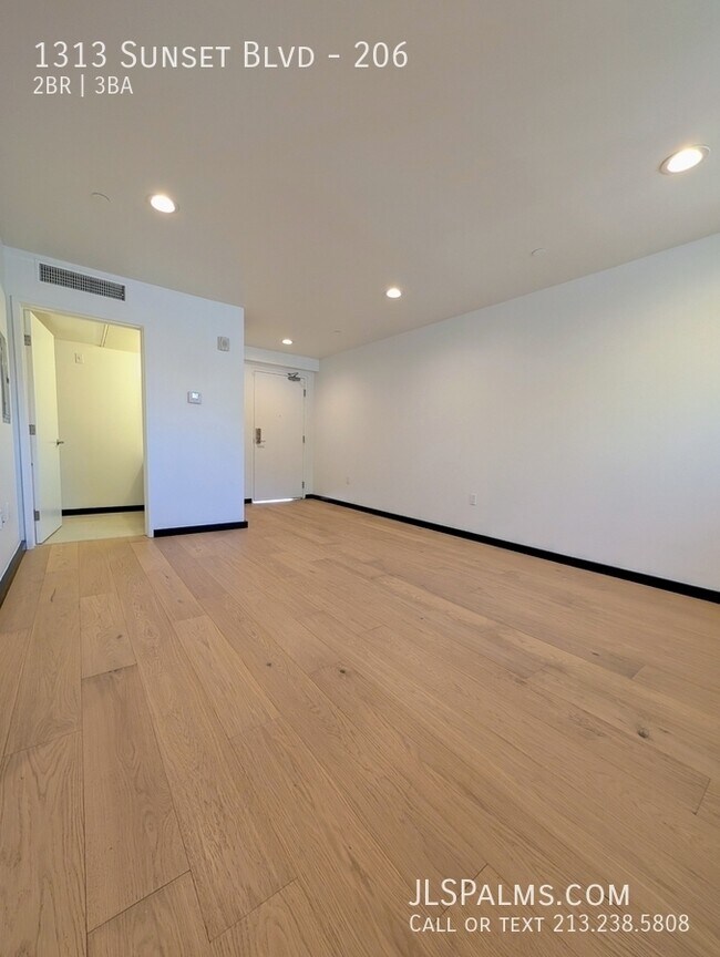 Building Photo - 1313 Sunset Blvd