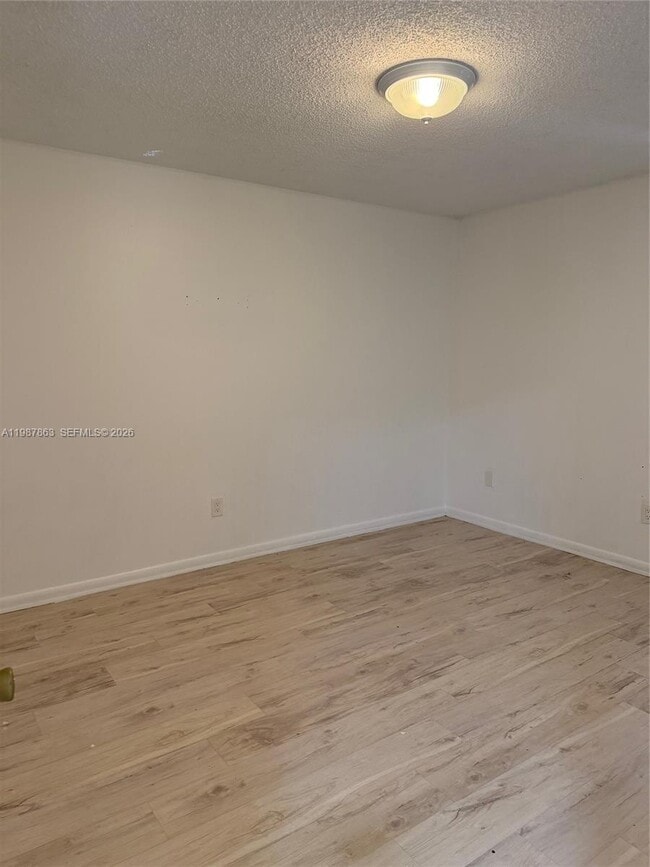 Building Photo - 1419 Yellowthroat St