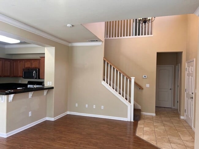 Building Photo - 3 Bedroom Home in Shasta View Gardens