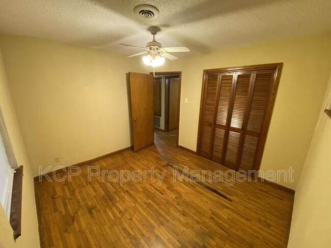 Building Photo - 1408 H St