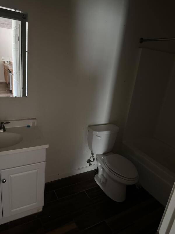 Building Photo - 30 Edith Cv