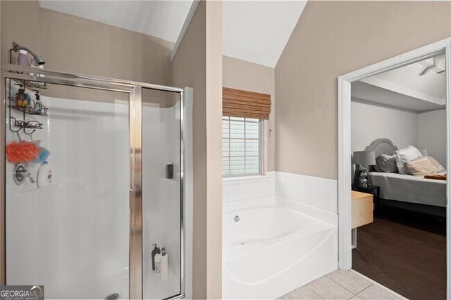 Building Photo - 4945 Cottonwood Tr