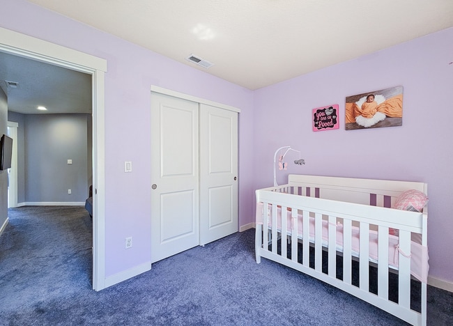 Building Photo - 588 SW 197th Pl