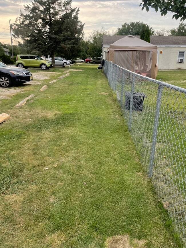 Building Photo - 519 Maryland Ave