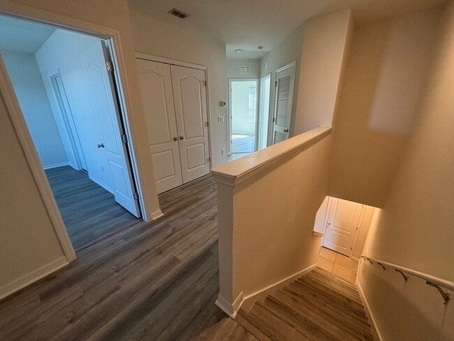 Building Photo - 396 Arbor Lakes Dr