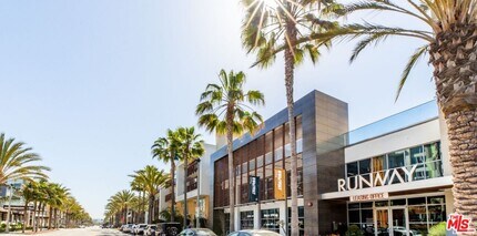 Building Photo - 12760 Millennium Dr